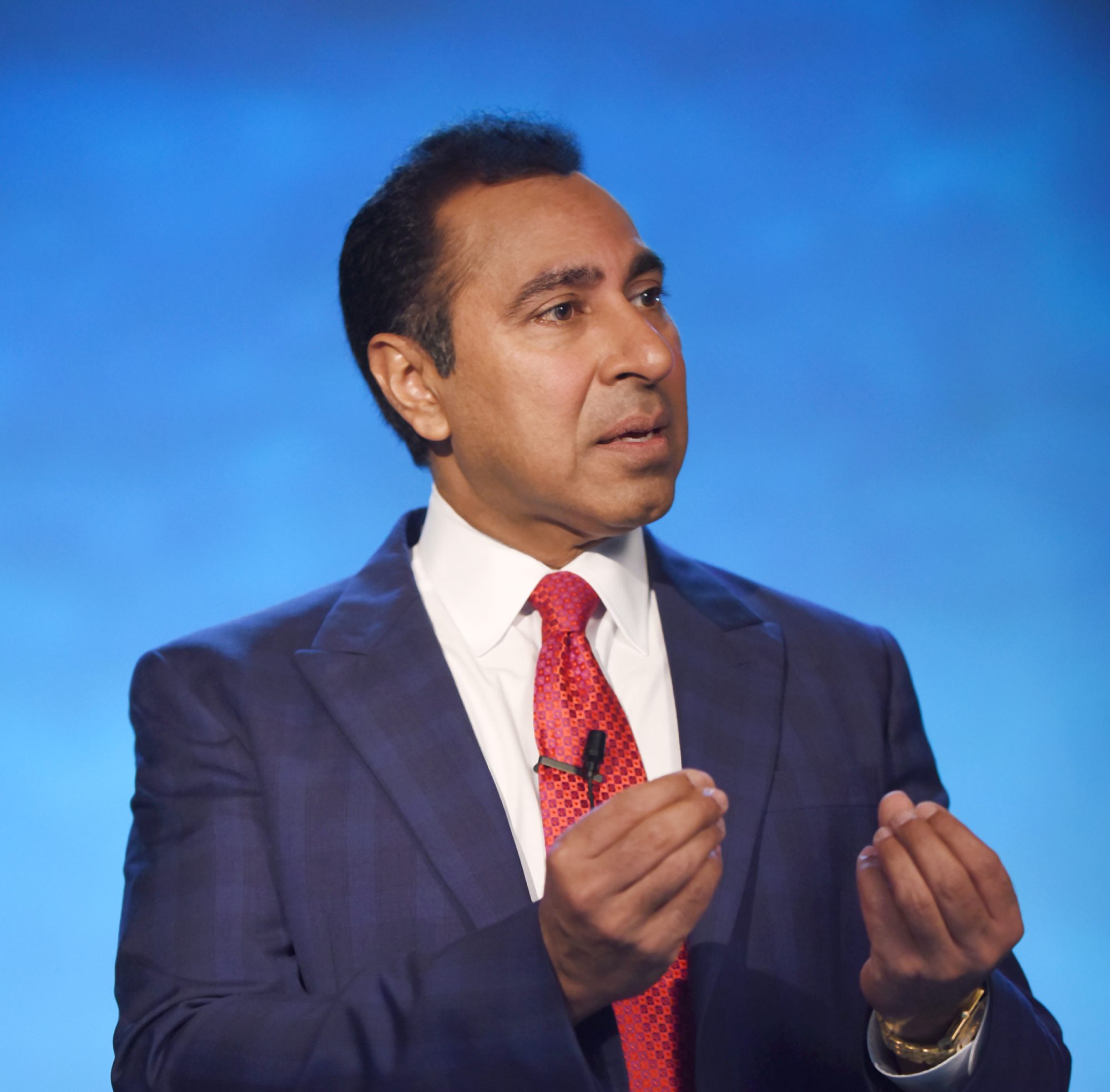 Dr Arun Garg training 20,00 dentists